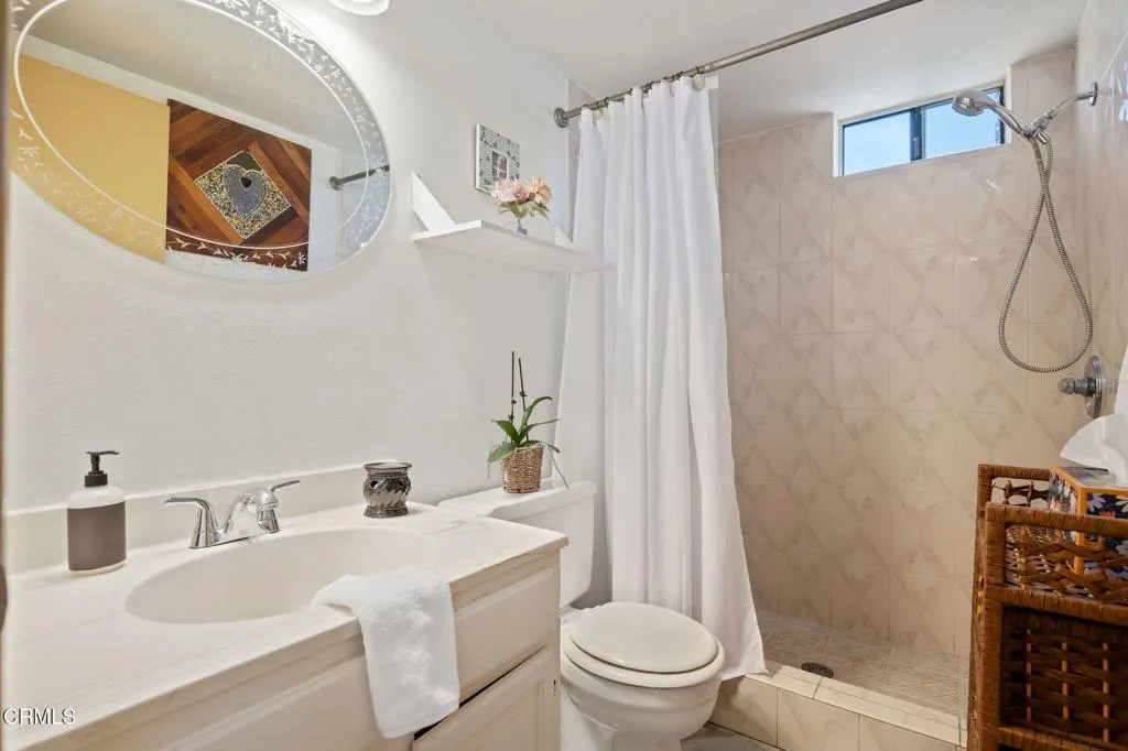 Oxnard, California 93030, United States, 2 Bedrooms Bedrooms, ,2 BathroomsBathrooms,Residential,Active,119899