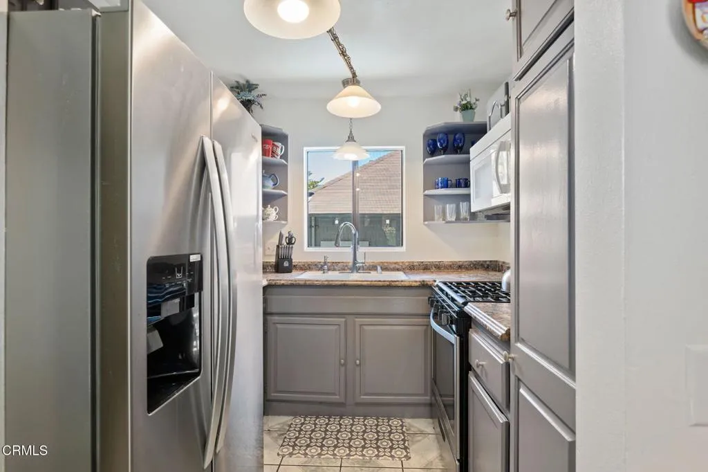 Oxnard, California 93030, United States, 2 Bedrooms Bedrooms, ,2 BathroomsBathrooms,Residential,Active,119899