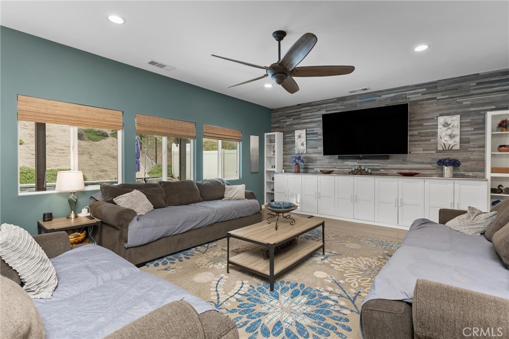 30901 Foxhollow