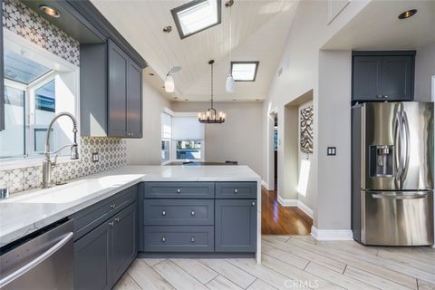 Tiny photo for 264 Ravenna, Long Beach, CA 90803 (MLS # PW26048821)