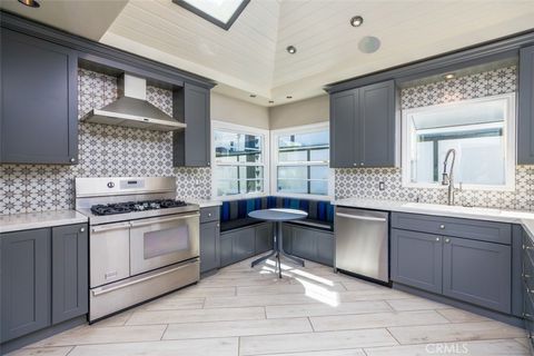 Tiny photo for 264 Ravenna, Long Beach, CA 90803 (MLS # PW26048821)