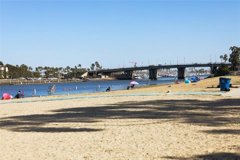 Tiny photo for 264 Ravenna, Long Beach, CA 90803 (MLS # PW26048821)