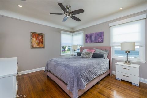 Tiny photo for 264 Ravenna, Long Beach, CA 90803 (MLS # PW26048821)