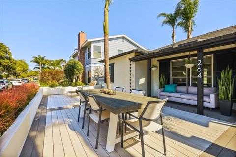 Tiny photo for 264 Ravenna, Long Beach, CA 90803 (MLS # PW26048821)