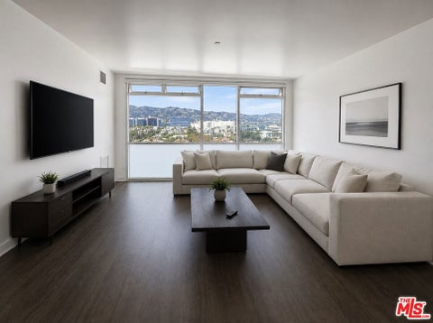 Photo of 8601 Wilshire Blvd #1004, Beverly Hills, CA 90211 (MLS # 26880169)