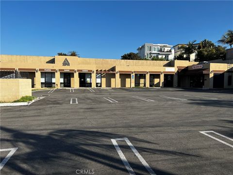 Photo of 800 Torrance Boulevard #109, Redondo Beach, CA 90277 (MLS # SB25194507) Photo of 800 Torrance Boulevard #109, Redondo Beach, CA 90277 (MLS # SB25194507)