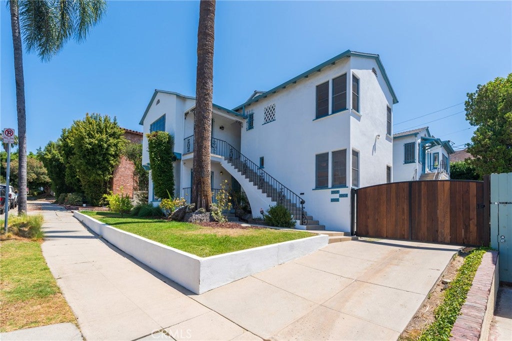 1964 Palmerston PL
