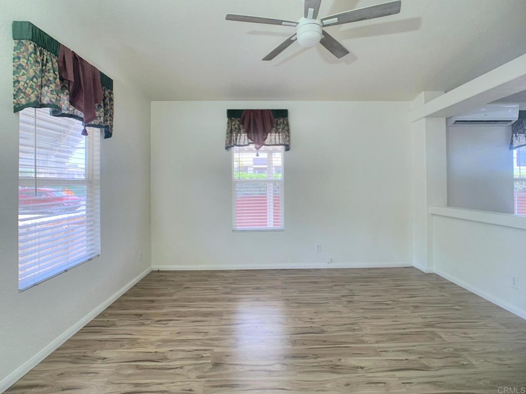 260 E Bradley Avenue 51