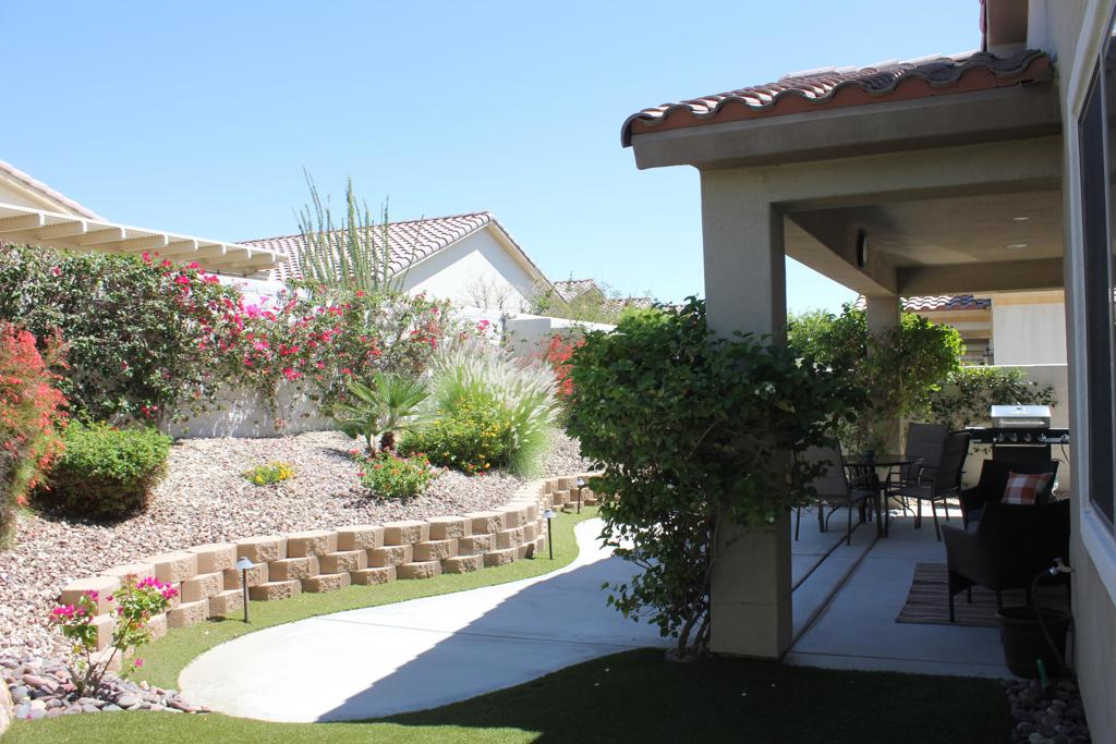 80566 Avenida Los Padres