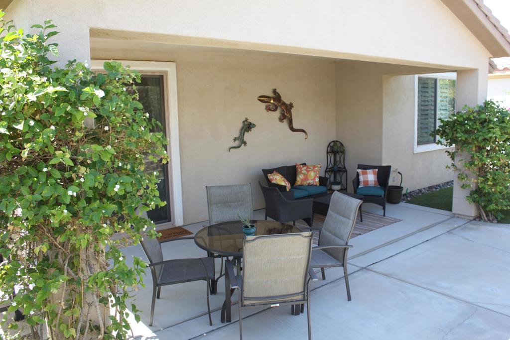 80566 Avenida Los Padres