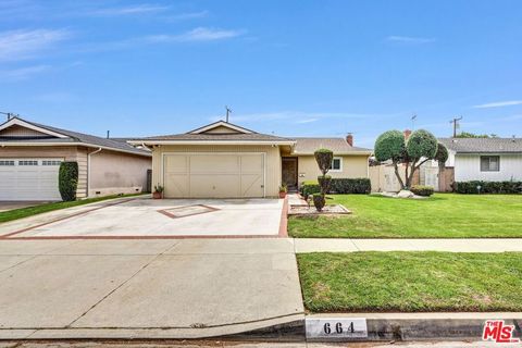 Photo of 664 E Elsmere Drive, Carson, CA 90746 (MLS # 26673923)