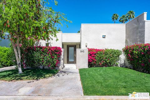 Photo of 845 E Arenas Road, Palm Springs, CA 92262 (MLS # 26664189PS)