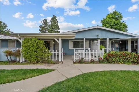 MLS: SR26088626