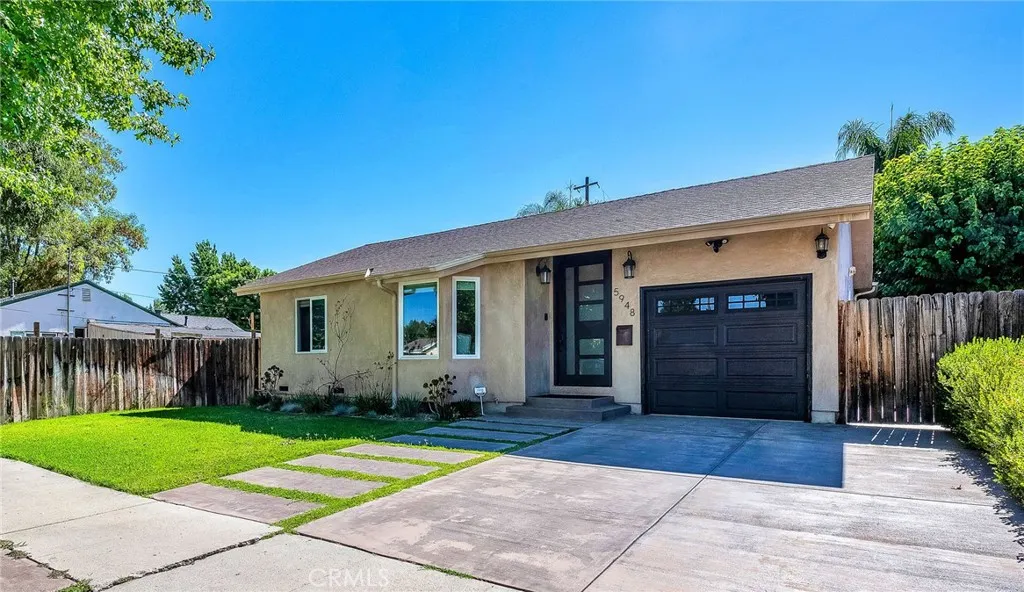 Encino, California 91316, United States, 3 Bedrooms Bedrooms, ,3 BathroomsBathrooms,Residential,Active,173600