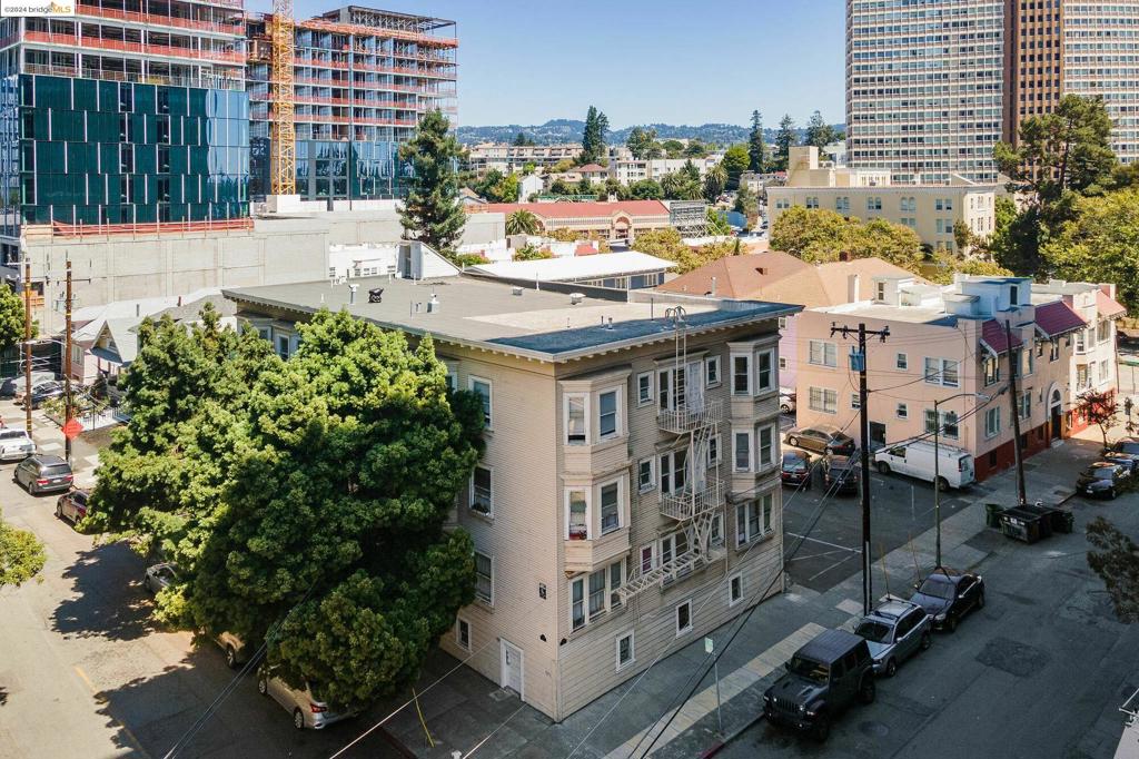 The property is a well-maintained 12-unit apartment building located in Downtown Oakland, just steps from Lake Merritt. The property consists of two (2) 2 bedroom 1 bathroom units and ten (10) 1 bedroom 1 bathroom units with fourteen (14) off-street parking spots. Two units will be delivered vacant upon close of escrow. The property boasts beautiful 1900s architecture, hardwood floors, and period-appropriate details. The property offers over $100,000 of annual rental upside allowing a new owner to maximize their return over time. This highly sought-after location will continue to attract premium tenants and maintain a low vacancy rate. 2306 Waverly Street is located in Downtown Oakland steps from Lake Merritt. This property is less than a mile from the 19th Street BART station with easy access to interstates 580 and 880 for seamless connection to the entire San Francisco Bay Area. Residents enjoy endless amenities in Uptown, Downtown, and Lake Merritt, including Whole Foods, just a 5-minute walk away. The properties are walkable to both Kaiser Permanente (Oakland's Largest Employer) and Sutter Health Alta Bates Medical Center (Oakland's Second Largest Employer), earning a near-perfect Walk Score of 97!