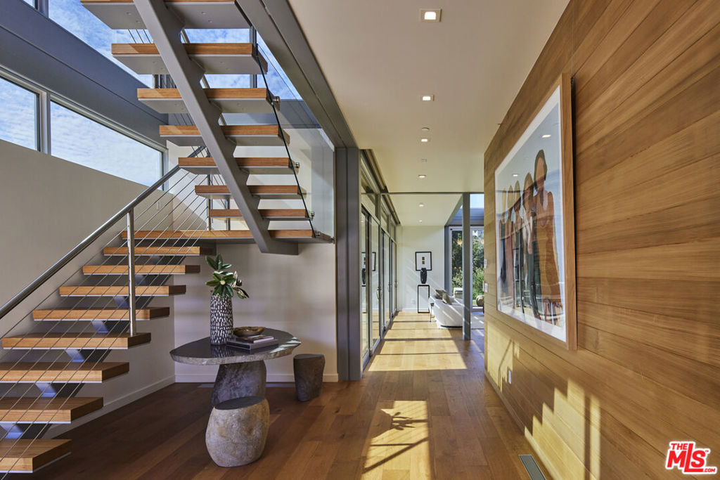 5924 Bonsall Drive