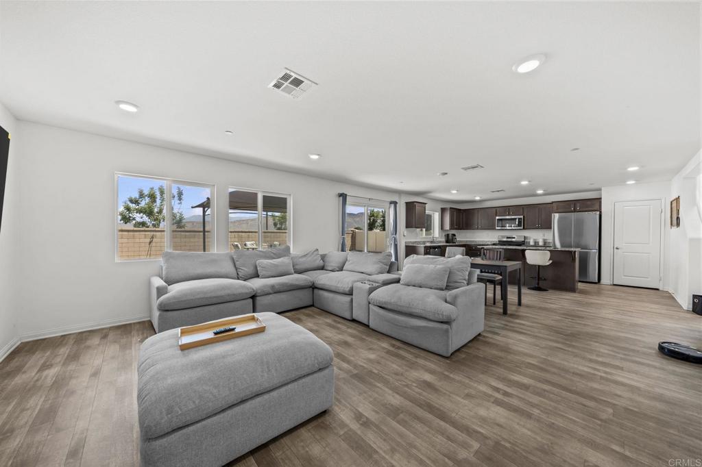 1879 Saddle Ranch Trail