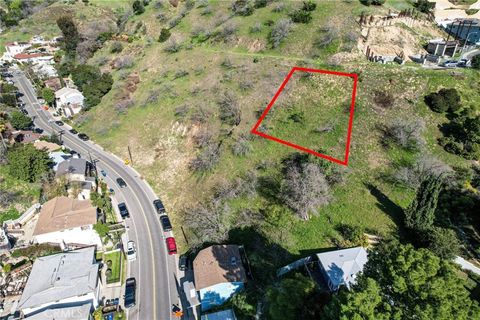 Photo of 753 Ganymede Drive, Los Angeles, CA 90065 (MLS # SR26125929)