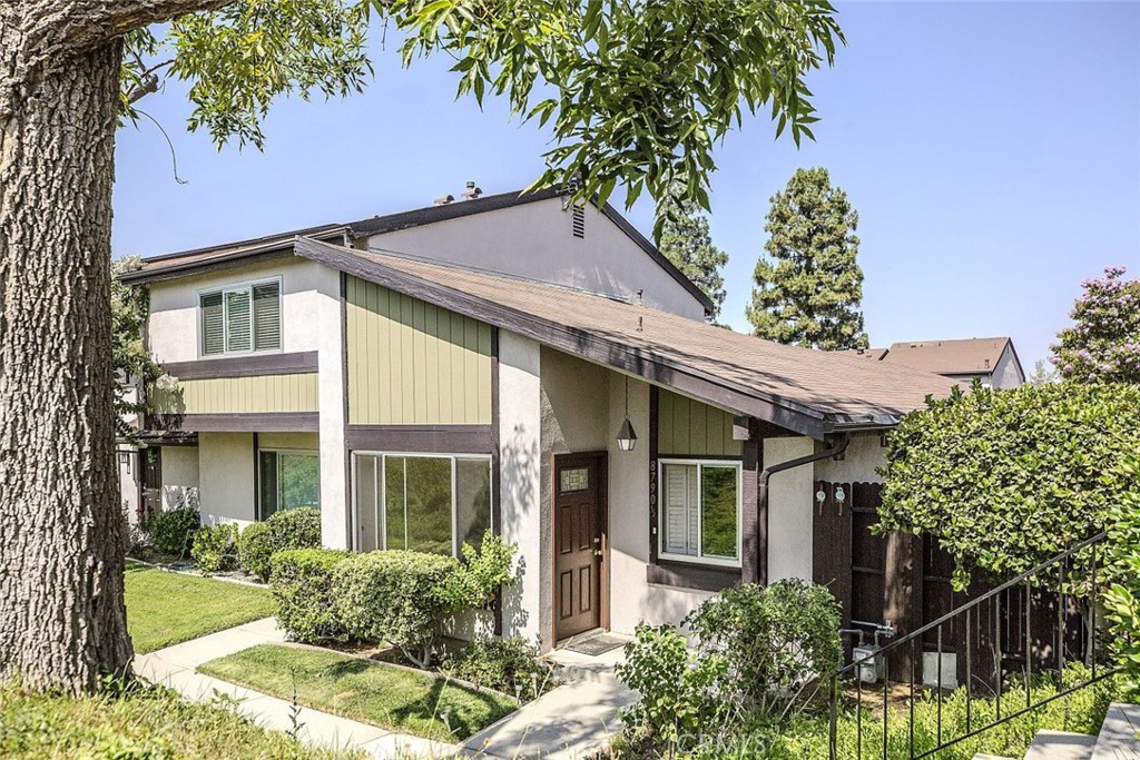 Welcome to this beautifully maintained 2-bedroom, 1-bathroom condo in the highly desirable Alpine Meadows community of Sunland.
This charming single-level end unit offers high ceilings that fill the space with natural light, creating a bright and airy atmosphere. The smart, functional layout includes an in-unit laundry room and a generously sized private patio- perfect for indoor-outdoor living. Enjoy a wide range of community amenities, including a sparkling pool, tennis court, outdoor basketball court, and picnic area—ideal for relaxing weekends or staying active. The gated community provides added peace of mind and security, while the convenient location offers easy access to nearby parks, hiking trails, shops, and dining.
Nestled against the scenic backdrop of the San Gabriel Mountains and just minutes from the Angeles National Forest, this home combines the tranquility of suburban living with quick commutes to Burbank, Glendale, and Pasadena via major freeways.