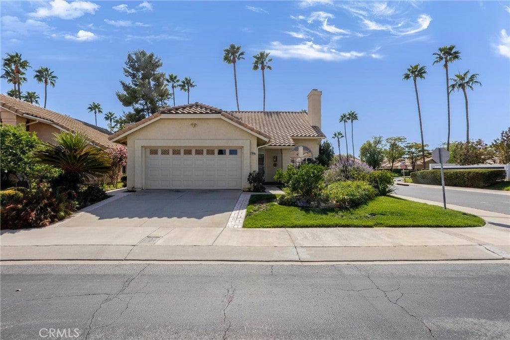 607 Indian Wells Road