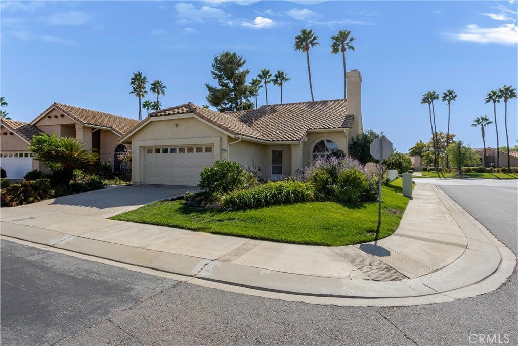 607 Indian Wells Road