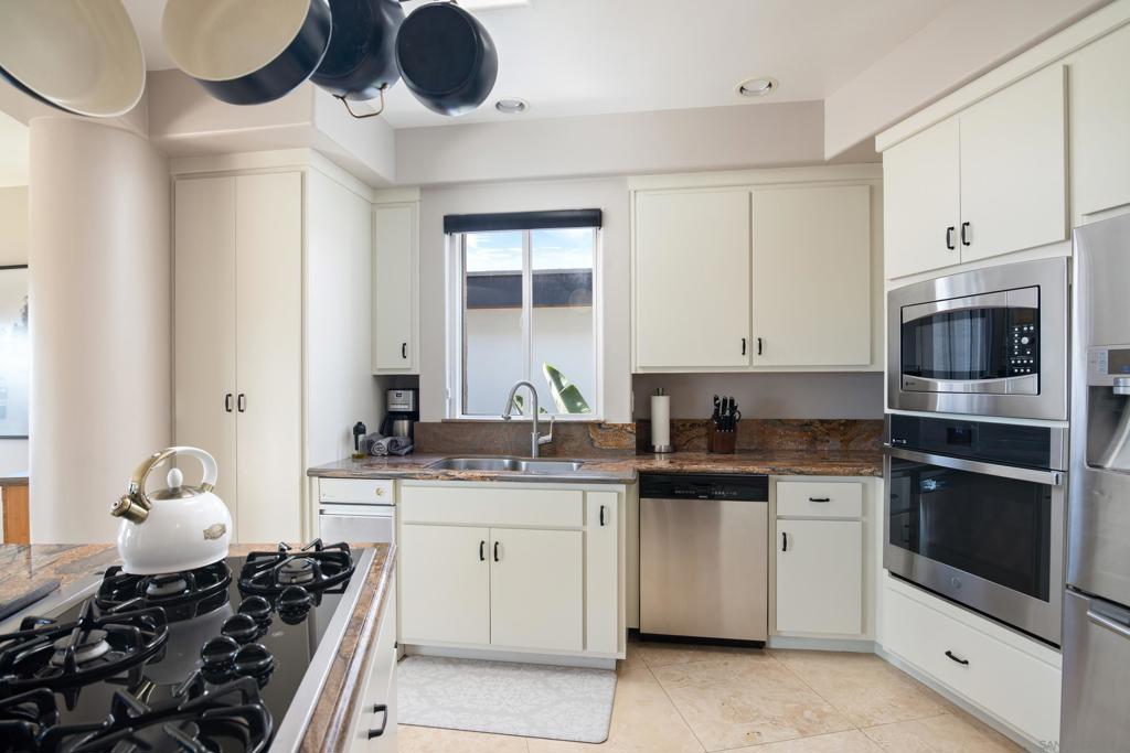 Pacific Beach - Residential Lease