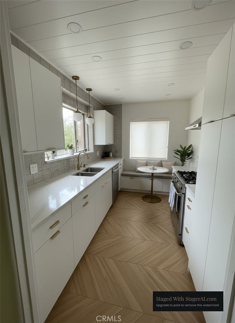 Properties 1 1133 SUNVUE PLACE