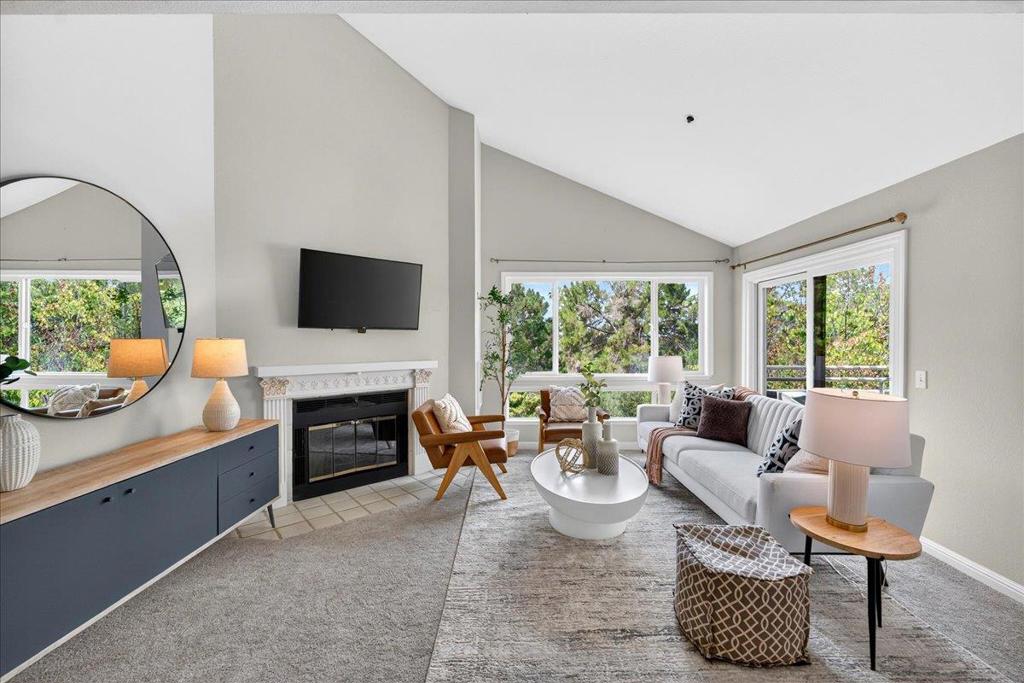 1271 Poplar 406