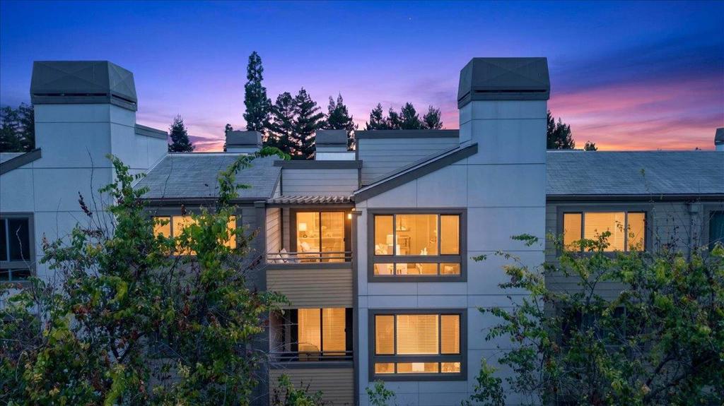1271 Poplar 406