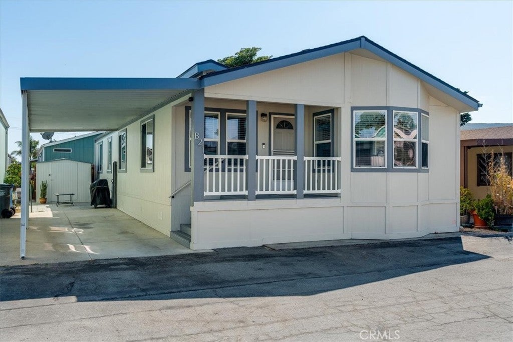 3860 S Higuera