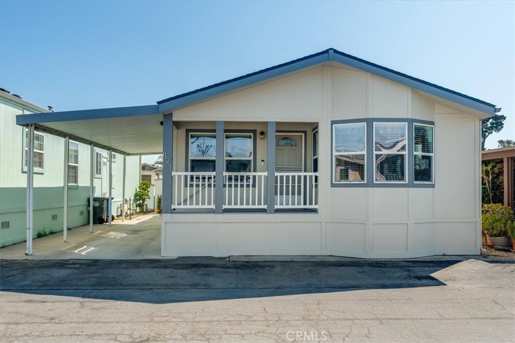3860 S Higuera