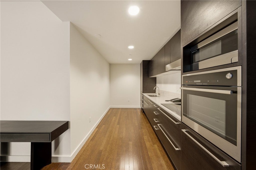 6250 Hollywood Boulevard 4M