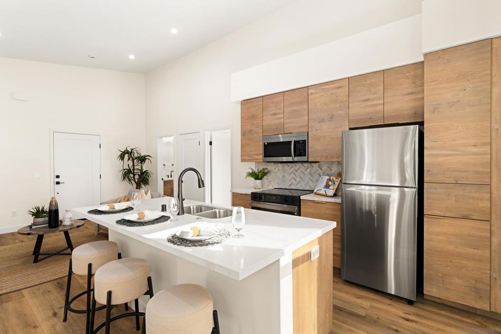 San Diego - Residential Income