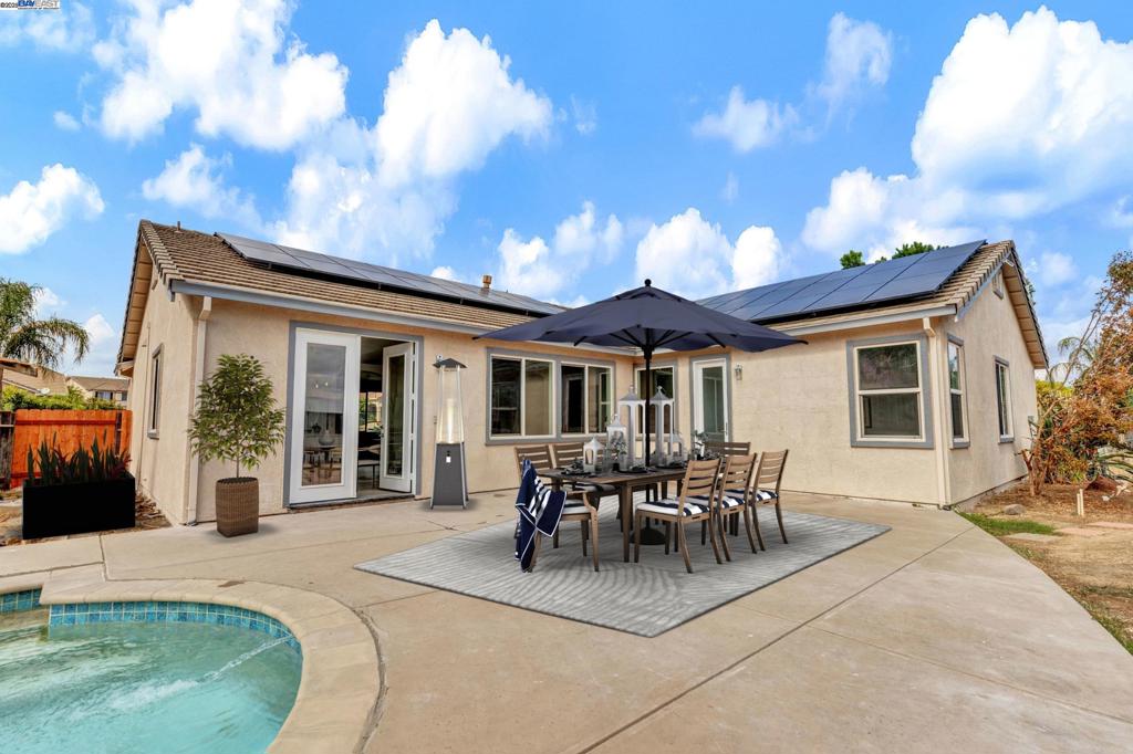 MIRA VISTA HILLS - Residential