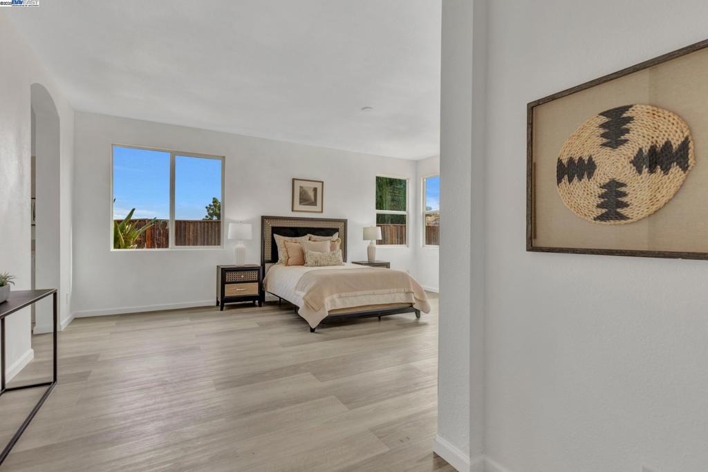 MIRA VISTA HILLS - Residential