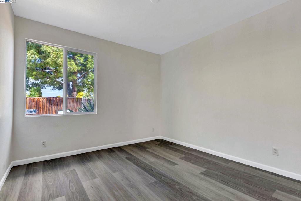 MIRA VISTA HILLS - Residential