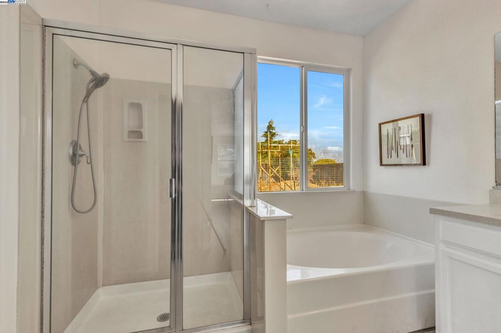 MIRA VISTA HILLS - Residential