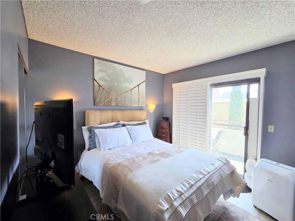 Downtown (DT) - Residential Lease