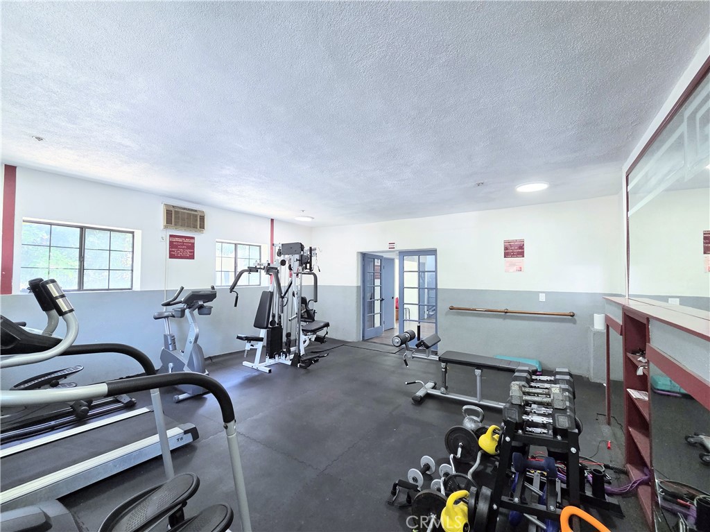Downtown (DT) - Residential Lease