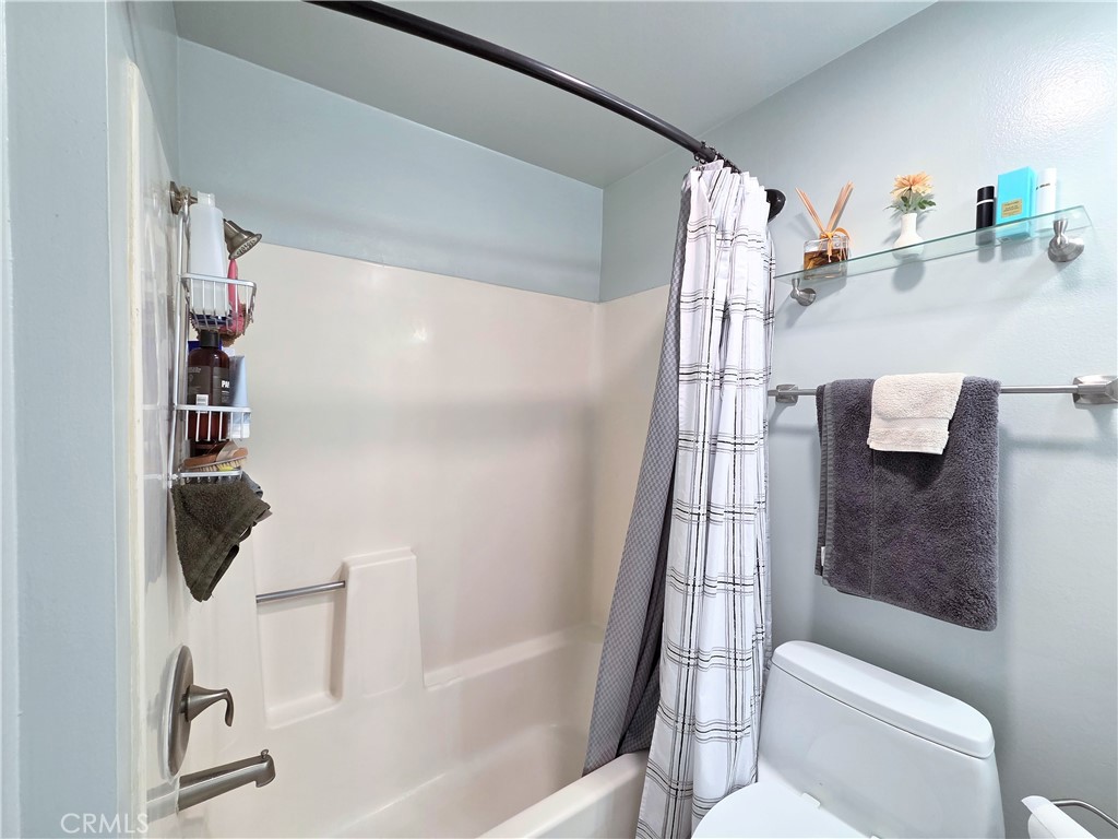 Downtown (DT) - Residential Lease