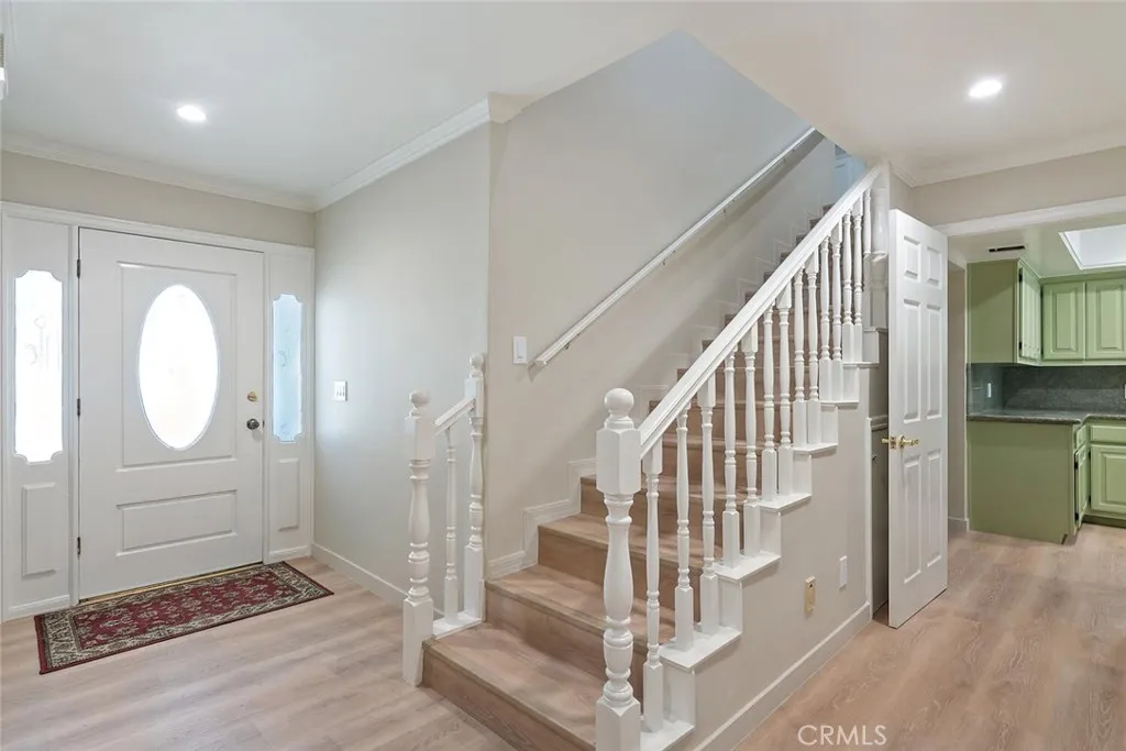 Tarzana, California 91356, United States, 3 Bedrooms Bedrooms, ,3 BathroomsBathrooms,Residential,Active,153002