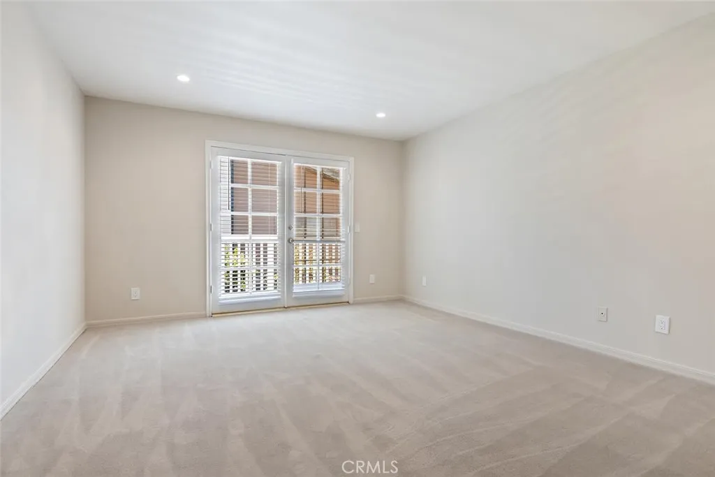 Tarzana, California 91356, United States, 3 Bedrooms Bedrooms, ,3 BathroomsBathrooms,Residential,Active,153002