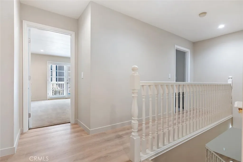 Tarzana, California 91356, United States, 3 Bedrooms Bedrooms, ,3 BathroomsBathrooms,Residential,Active,153002