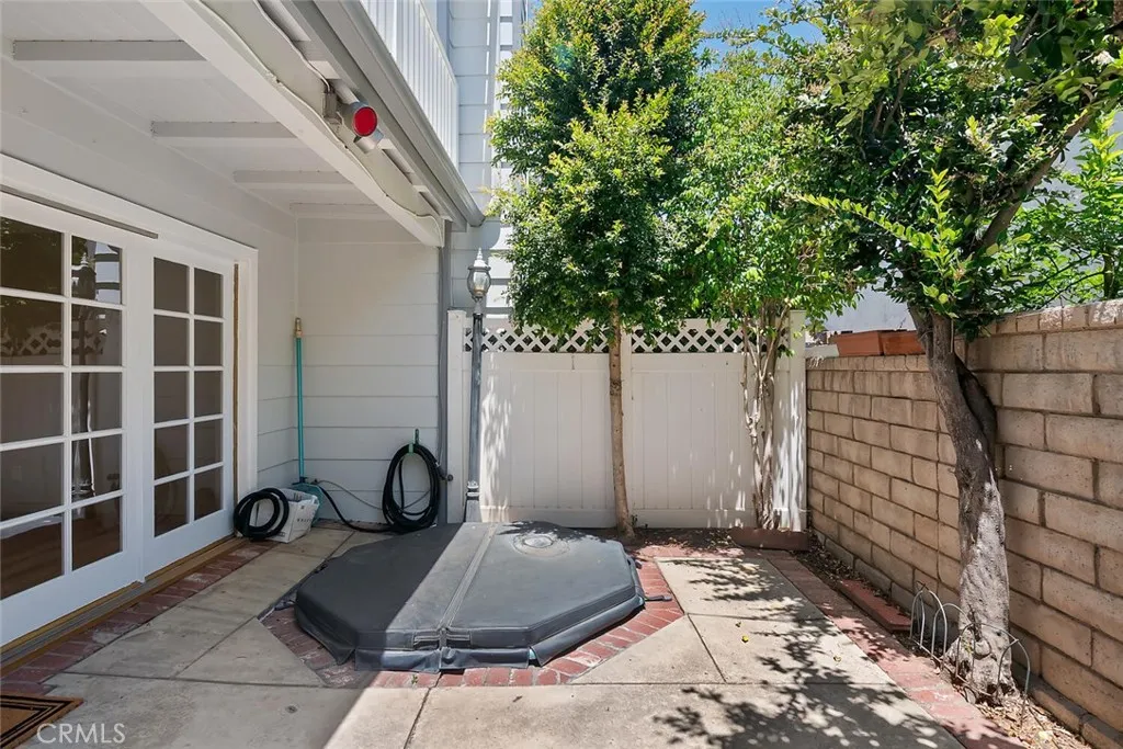 Tarzana, California 91356, United States, 3 Bedrooms Bedrooms, ,3 BathroomsBathrooms,Residential,Active,153002