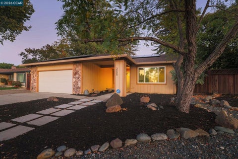 Photo of 3500 Monterey Court, Concord, CA 94519 (MLS # 41147245)