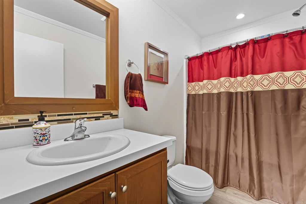 275 Orange Avenue SPC 25