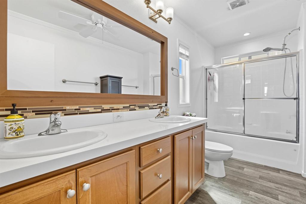 275 Orange Avenue SPC 25