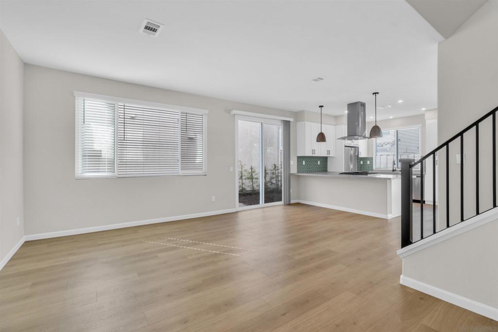 Mira Mesa - Residential