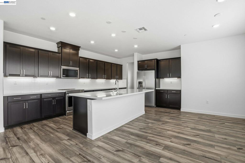 1004 Bluebell Circle