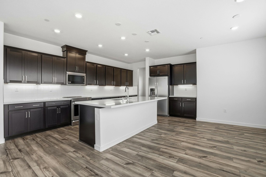 1004 Bluebell Circle